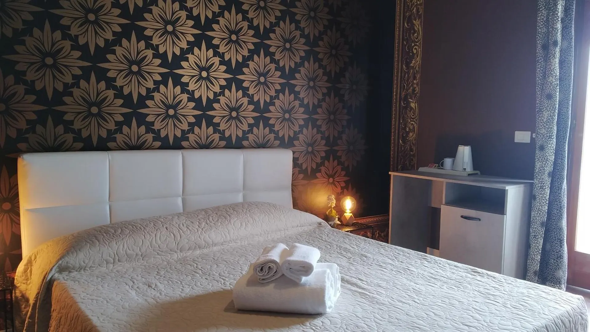 Cconforthotels R&B Dolci Emozioni Bari 2*,